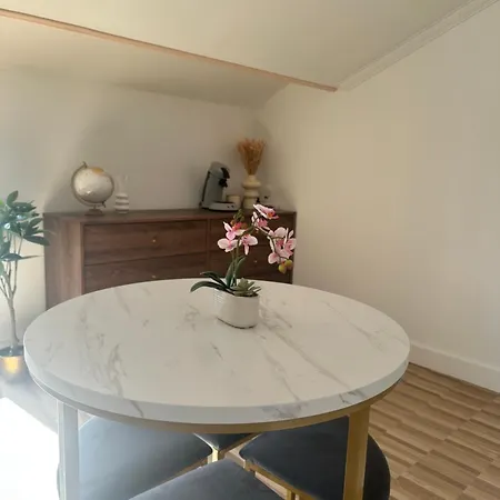 Escapade Chic Apartment Renwez
